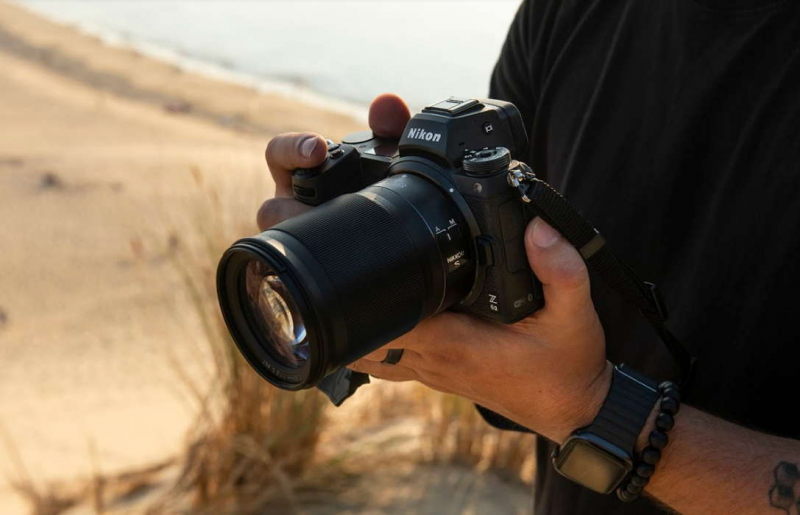 Nikon готовит выпуск новой прошивки и представляет новый комплект ESSENTIAL MOVIE KIT для Z 6II И Z 7II